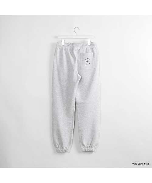 APPLEBUM(アップルバム)の「Cooperstown"LA Angels" Sweat Pants(スウェットパンツ・メンズ・アッシュグレー・MEDIUM/LARGE/X-LARGE)」の3枚目の写真