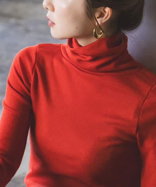 RITA(リタ)の「【RITA】タートルウールリブニット(ニット/セーター・レディース・チャコールグレー/ホワイト/レッド/ブラック・FREE)」の11枚目の写真