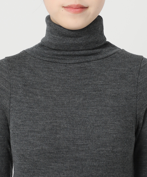 RITA(リタ)の「【RITA】タートルウールリブニット(ニット/セーター・レディース・チャコールグレー/ホワイト/レッド/ブラック・FREE)」の16枚目の写真
