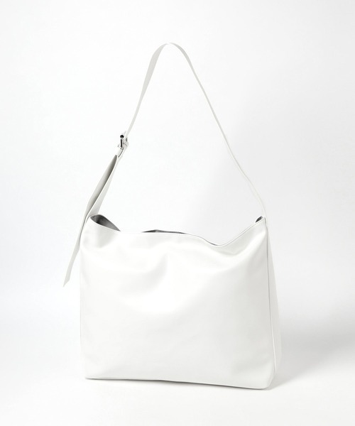 LAKOLE（ラコレ）の「FLミドルショルダーBAG / 996084（ショルダーバッグ・メンズ・ブラック/ライトグレー/ホワイト・FREE）」の10枚目の写真