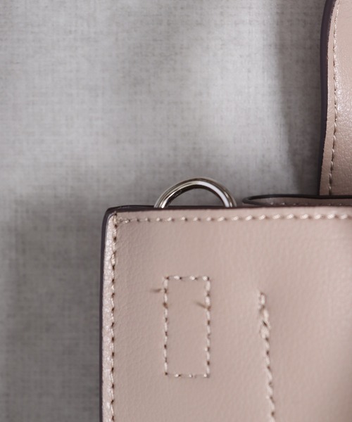 Legato Largo（レガートラルゴ）の「Legato Largo かるいかばん タテ型２WAYショルダーバッグ（ショルダーバッグ・レディース・ライトグレー/ブラック/グレイッシュベージュ/ブルー/ダークブラウン/ダークグレー・FREE）」の14枚目の写真