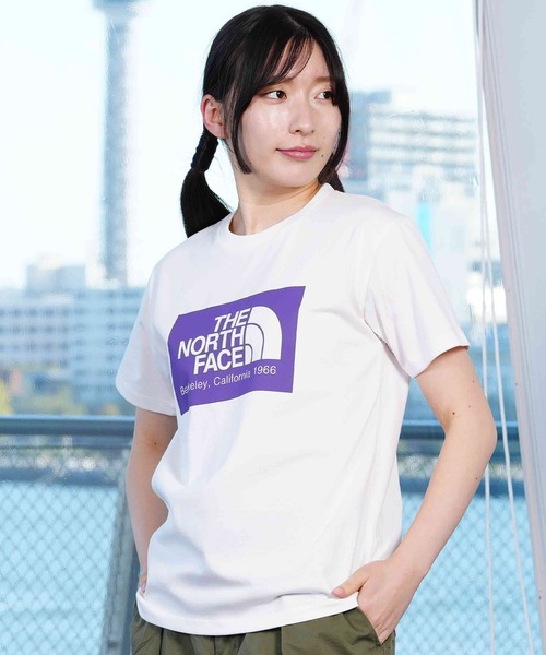 THE NORTH FACE(ザノースフェイス)の「THE NORTH FACE/ザ・ノース・フェイス 半袖Tシャツ ブランドロゴ NTW32453(Tシャツ/カットソー・レディース・ダークグレー/オフホワイト/アクア/バイオレット・S/M/L/XL)」の17枚目の写真