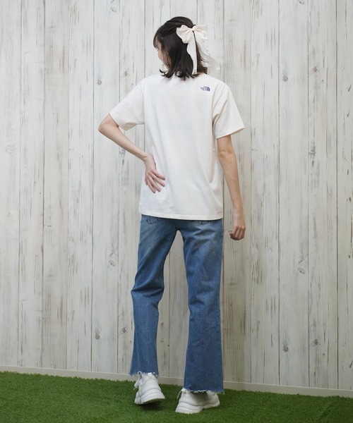 THE NORTH FACE(ザノースフェイス)の「THE NORTH FACE/ザ・ノース・フェイス 半袖Tシャツ ブランドロゴ NTW32453(Tシャツ/カットソー・レディース・ダークグレー/オフホワイト/アクア/バイオレット・S/M/L/XL)」の8枚目の写真