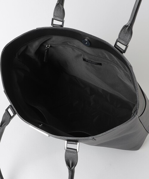 【新品タグ付き】ブラックレーベル クレストブリッジ エンボスレザー トートバッグ BLACK LABEL CRESTBRIDGE（ブラックレーベル・クレストブリッジ）の