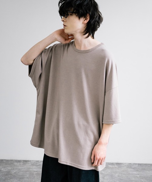 Rocky Monroe(ロッキーモンロー)の「オーバーサイズTRスムスTシャツ(Tシャツ/カットソー・メンズ・ベージュ/チャコール/ネイビー/ブラウン/キャメル/グリーン/ホワイト/ブルーグレー/ブラック/ワイン/グレー・FREE)」の8枚目の写真
