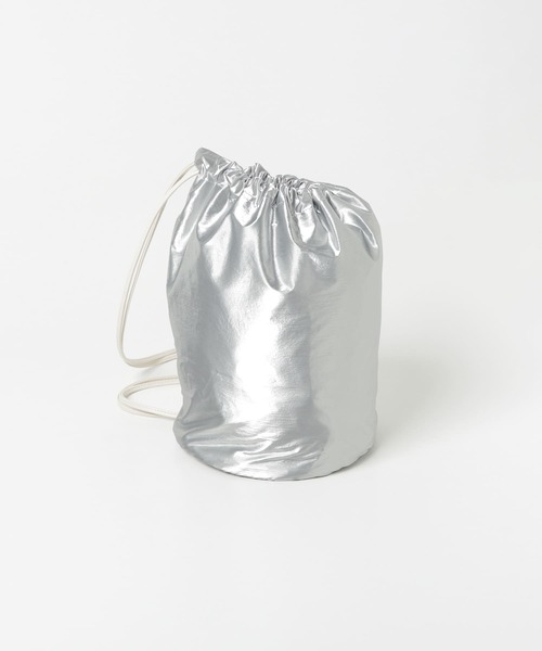 SMELLY（スメリー）の「メタリックワンショルダー（ショルダーバッグ・レディース・アイボリー/シルバー・-）」の11枚目の写真