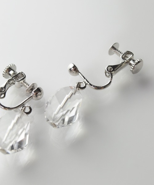 anq.」ロッククリスタルクォーツツイストカット イヤリング