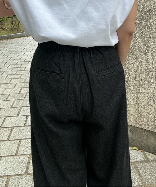 y/m by misato（イムバイミサト）の「デニムタックワイドパンツ