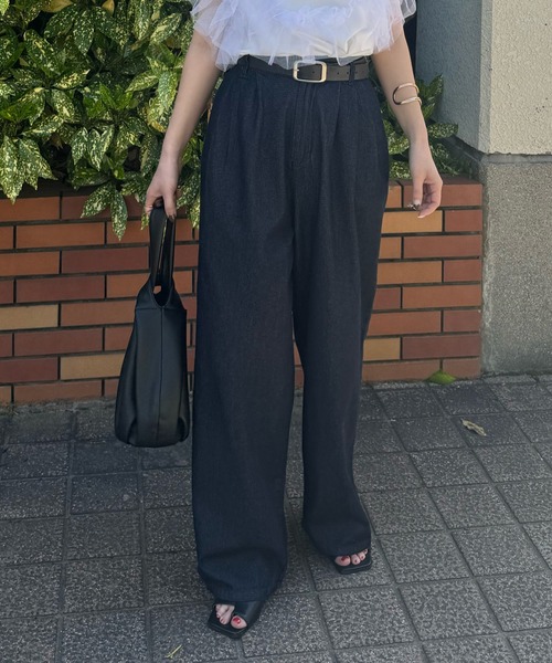 y/m by misato（イムバイミサト）の「デニムタックワイドパンツ（デニムパンツ・レディース・ブラック/インディゴブルー・FREE）」の17枚目の写真