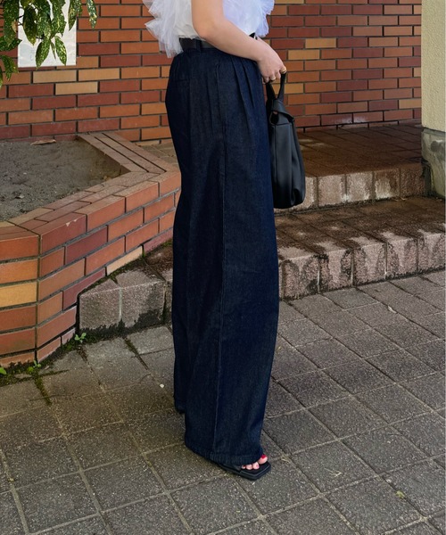 y/m by misato（イムバイミサト）の「デニムタックワイドパンツ