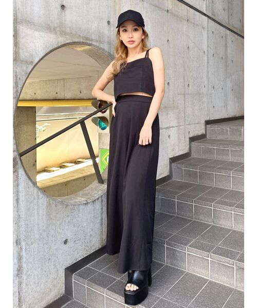 GYDA(ジェイダ)の「BACKリボンmany wayキャミロングワンピース(ワンピース・レディース・ブラック/ベージュ・FREE)」の21枚目の写真