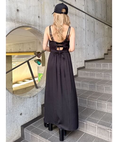 GYDA(ジェイダ)の「BACKリボンmany wayキャミロングワンピース(ワンピース・レディース・ブラック/ベージュ・FREE)」の22枚目の写真