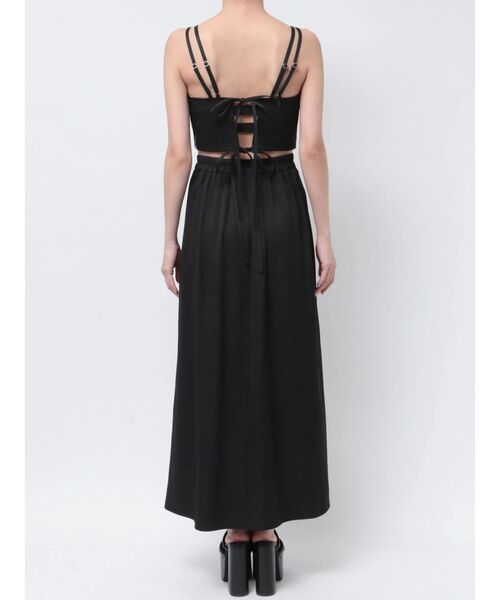 GYDA(ジェイダ)の「BACKリボンmany wayキャミロングワンピース(ワンピース・レディース・ブラック/ベージュ・FREE)」の3枚目の写真