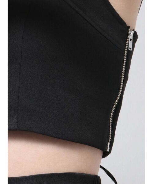 GYDA(ジェイダ)の「BACKリボンmany wayキャミロングワンピース(ワンピース・レディース・ブラック/ベージュ・FREE)」の6枚目の写真