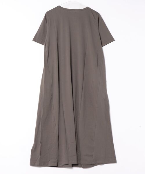 RANAN(ラナン)の「<Beautiful Cotton>ひんやり!UVカットポケット付マキシワンピース(ロング丈)(ワンピース・レディース・チャコール/ライトグレー/ダークブラウン/クリアグリーン/ブラック/オレンジ系/グレイッシュブルー/ネイビー・LL/L/M)」の9枚目の写真