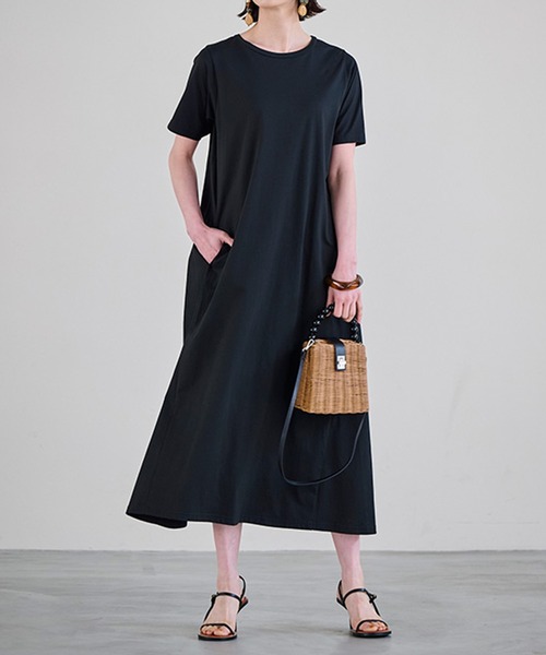 RANAN(ラナン)の「<Beautiful Cotton>ひんやり!UVカットポケット付マキシワンピース(ロング丈)(ワンピース・レディース・チャコール/ライトグレー/ダークブラウン/クリアグリーン/ブラック/オレンジ系/グレイッシュブルー/ネイビー・LL/L/M)」の18枚目の写真