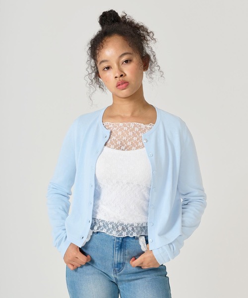 TINA：JOJUN（ティーナジョジュン）の「オーガニックコットン バタフライボタンカーディガン TINA：JOJUN（カーディガン/ボレロ・レディース・レッド/ブラウン/ベビーピンク/グレー/ブラック系その他/ライトブルー/グリーン・M）」の5枚目の写真