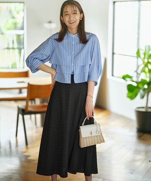 組曲（クミキョク）の「ナイロンレーヨン ティアード半袖ブラウス（シャツ/ブラウス・レディース・アイボリー系/ブルー系1/アイボリー系1・3/2）」の15枚目の写真