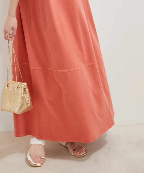 VIS（ビス）の「【洗える】ピグメント加工タックフレアワンピース（ワンピース・レディース・オレンジ系その他/ブラウン系その他/ブルー系その他4・FREE）」の5枚目の写真