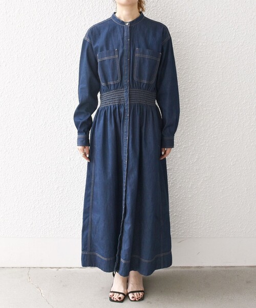 SHIPS any（シップス エニィ）の「SHIPS any: シャーリング デニム ポケット ワンピース ［SHIPS any DENIM］（ワンピース・レディース・ナチュラル/ネイビー/ブルー・ONE SIZE）」の8枚目の写真