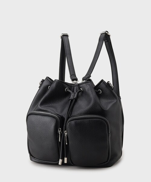 OPAQUE.CLIP（オペークドットクリップ）の「◆【マルチWAY】フロントダブルポケット巾着ショルダーバッグ（ショルダーバッグ・レディース・アイボリー/ブラック・00）」の2枚目の写真