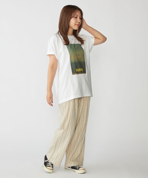 SHIPS(シップス)の「BENCH MARKING SHIRT: フラワー フォト プリント Tシャツ(Tシャツ/カットソー・メンズ・ライトブルー/ライトグリーン/ピンク/イエロー・SMALL/MEDIUM/LARGE/X-LARGE)」の19枚目の写真