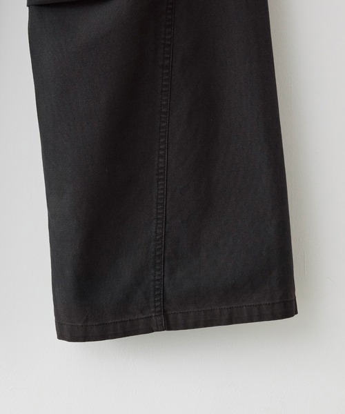 WYM LIDNM（ウィム バイ リドム）の「VINTAGE FADED DUCK CURVED CARGO（カーゴパンツ・メンズ・ブラック/アッシュブラウン/チャコール・S/M/L）」の6枚目の写真