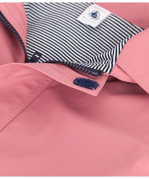 PETIT BATEAU（プチバトー）の「ヨットパーカ（マウンテンパーカー・キッズ・ピンク/カーキ・6YEAR/8YEAR/10YEAR/12YEAR）」の14枚目の写真
