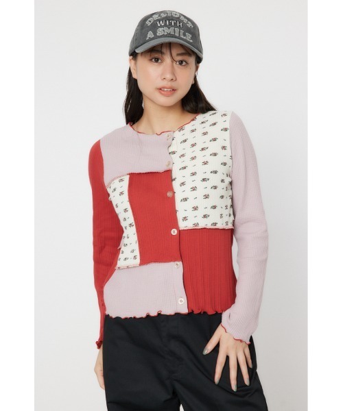 RODEO CROWNS WIDE BOWL（ロデオクラウンズワイドボウル）の「パッチワーク2WAYリブトップス（カーディガン/ボレロ・レディース・ブラック系その他/レッド系その他・FREE）」の17枚目の写真