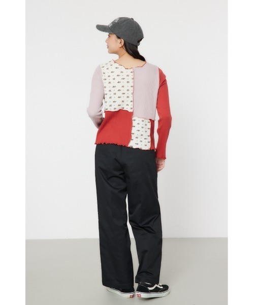 RODEO CROWNS WIDE BOWL（ロデオクラウンズワイドボウル）の「パッチワーク2WAYリブトップス（カーディガン/ボレロ・レディース・ブラック系その他/レッド系その他・FREE）」の13枚目の写真