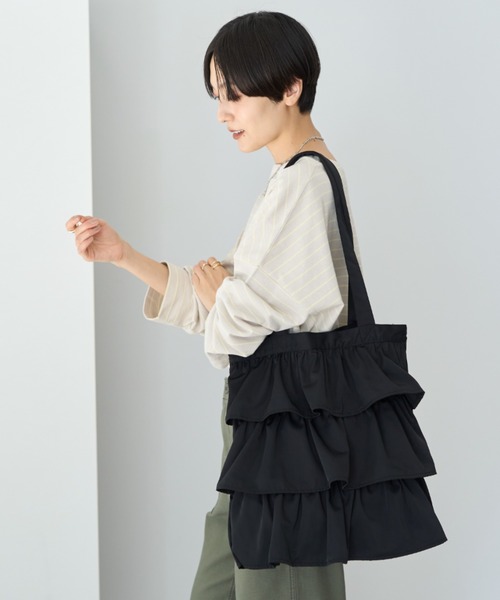 AMERICAN HOLIC(アメリカンホリック)の「ティアードフリルBAG(トートバッグ・レディース・ブラック・FREE)」の3枚目の写真