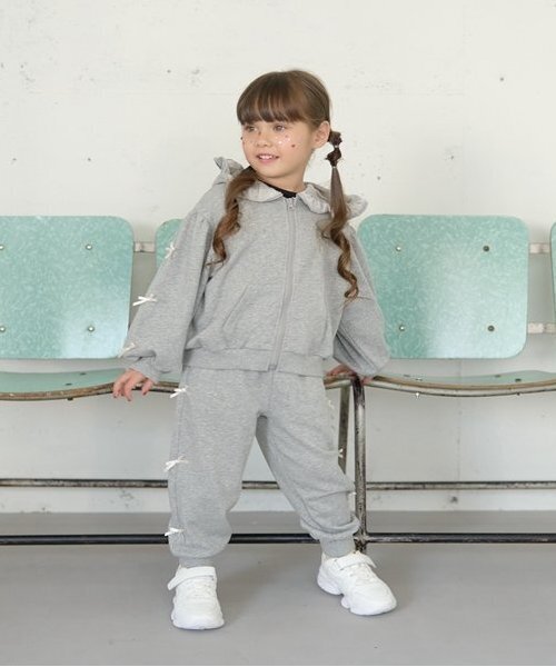 Lycee mine（リセマイン）の「【毛玉バイバイ裏毛】リボン付きフリルジップパーカ（パーカー・キッズ・トップグレー/ライトピンク/モカ/オートミール/ダークブルー/ラベンダー・100cm/110cm/120cm/130cm/140cm/150cm）」の11枚目の写真