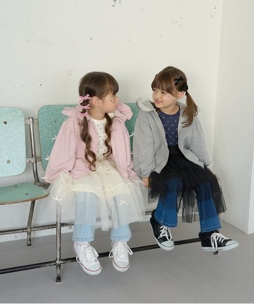 Lycee mine（リセマイン）の「【毛玉バイバイ裏毛】リボン付きフリルジップパーカ（パーカー・キッズ・トップグレー/ライトピンク/モカ/オートミール/ダークブルー/ラベンダー・100cm/110cm/120cm/130cm/140cm/150cm）」の8枚目の写真