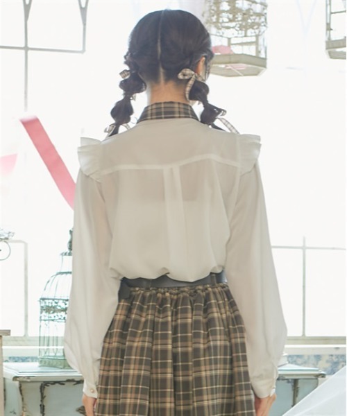 axes femme POETIQUE（アクシーズファムポエティック）の「リボン付配色襟デザインブラウス（シャツ/ブラウス・レディース・グレー/ホワイト/キナリ・MEDIUM）」の6枚目の写真