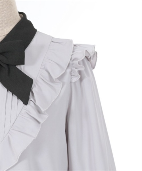 axes femme POETIQUE（アクシーズファムポエティック）の「リボン付配色襟デザインブラウス（シャツ/ブラウス・レディース・グレー/ホワイト/キナリ・MEDIUM）」の21枚目の写真