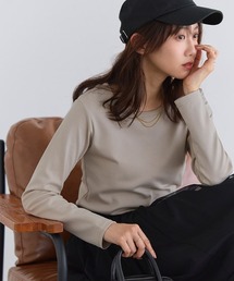 シンプルロングスリーブTシャツ