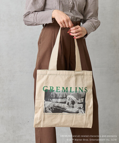 BIRTHDAY BAR（バースデイバー）の「【GREMLINS グレムリン】ギズモ　スクエアトートバッグ（トートバッグ・レディース・ホワイト・0）」の2枚目の写真