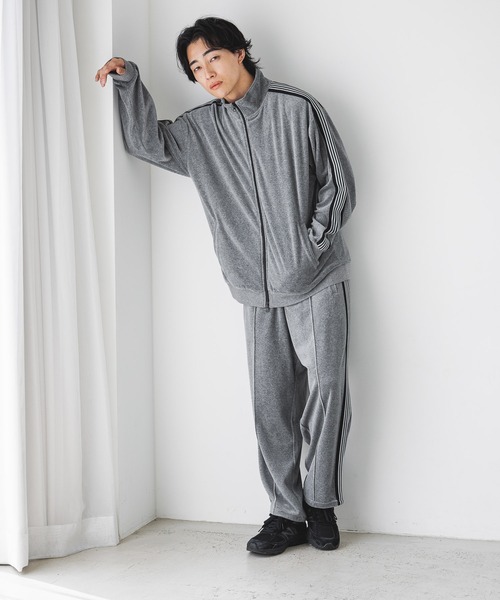 LOWRYS FARM(ローリーズファーム)の「ベロアトラックパンツ 148868(ジャージ・メンズ・グレー/ブラック・MEDIUM/LARGE)」の13枚目の写真