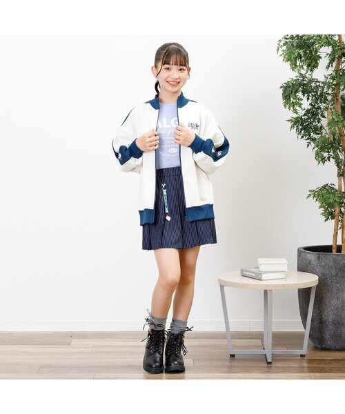 algy（アルジー）の「チャーム付きプリーツスカパン（スカート・キッズ・ベージュ/グリーン/オフホワイト/グレー/ブラック/ネイビー・SMALL/MEDIUM/X-SMALL/XX-SMALL/XXX-SMALL）」の10枚目の写真