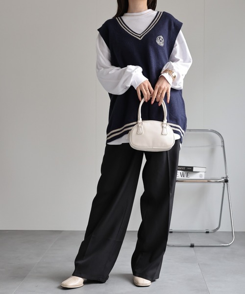 CREARE -LINO-（クレアーレリノ）の「＜ユニセックス＞刺繍入り Vネックスクールベスト/ニット（ベスト・レディース・グレー/ネイビー/ベージュ/ブラック・FREE）」の19枚目の写真