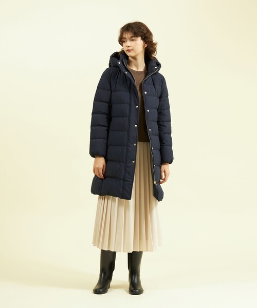 MACKINTOSH PHILOSOPHY（ﾏｯｷﾝﾄｯｼｭ ﾌｨﾛｿﾌｨｰ）の「【WEB&一部店舗限定】フーデットロングダウン（ダウンジャケット/コート・レディース・ダークネイビー/ベージュ・36/38）」の3枚目の写真