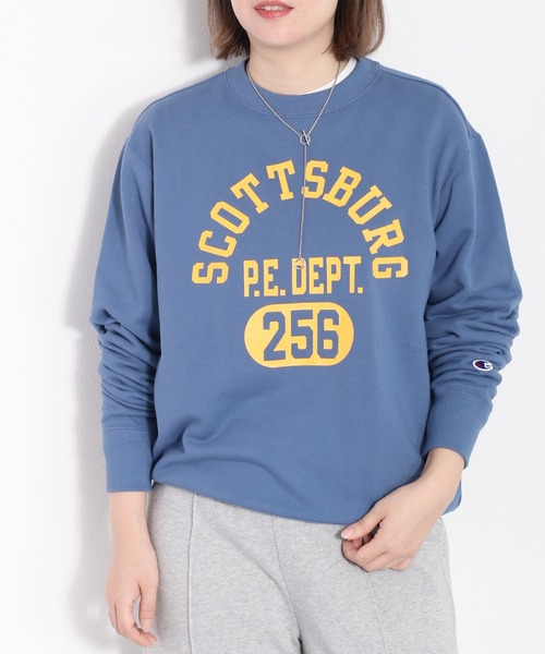 Champion(チャンピオン)の「【Champion】クルーネックスウェット(スウェット・レディース・オフホワイト/ブルー・M)」の7枚目の写真