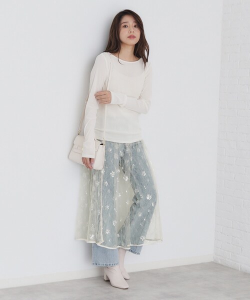 index(インデックス)の「◆《美人百花掲載》スパンコールシアー刺繍スカート【洗濯機洗い可】(スカート・レディース・ブラック/オフホワイト・00)」の8枚目の写真