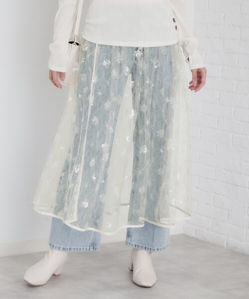 index(インデックス)の「◆《美人百花掲載》スパンコールシアー刺繍スカート【洗濯機洗い可】(スカート・レディース・ブラック/オフホワイト・00)」の11枚目の写真