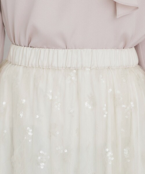 index(インデックス)の「◆《美人百花掲載》スパンコールシアー刺繍スカート【洗濯機洗い可】(スカート・レディース・ブラック/オフホワイト・00)」の3枚目の写真