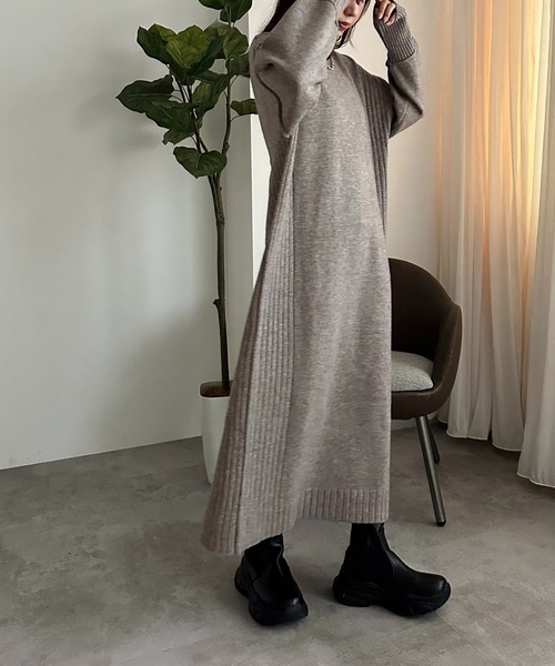apres jour mignon(アプレジュールミニョン)の「リブニットワンピース【ZOZOTOWN限定アイテム】(ワンピース・レディース・チャコールグレー/ブラック/グレイッシュベージュ・SMALL/X-LARGE/MEDIUM)」の19枚目の写真