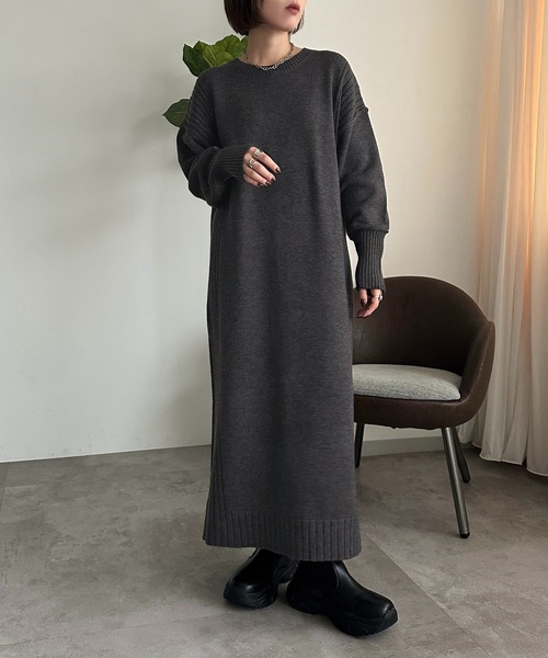 apres jour mignon(アプレジュールミニョン)の「リブニットワンピース【ZOZOTOWN限定アイテム】(ワンピース・レディース・チャコールグレー/ブラック/グレイッシュベージュ・SMALL/X-LARGE/MEDIUM)」の11枚目の写真