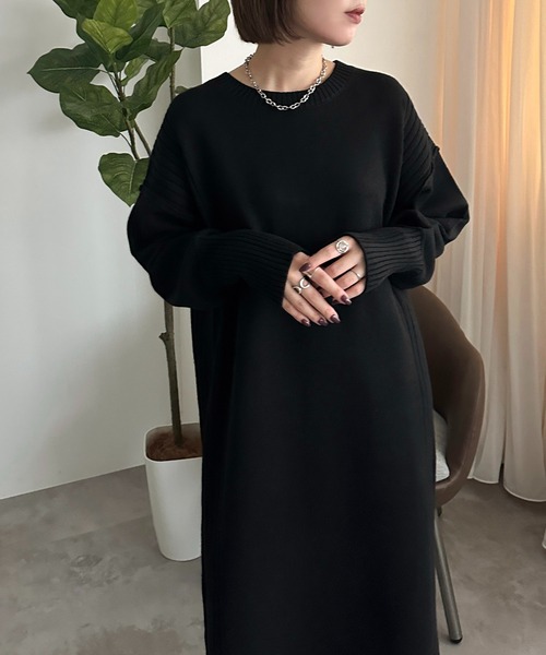 apres jour mignon(アプレジュールミニョン)の「リブニットワンピース【ZOZOTOWN限定アイテム】(ワンピース・レディース・チャコールグレー/ブラック/グレイッシュベージュ・SMALL/X-LARGE/MEDIUM)」の4枚目の写真
