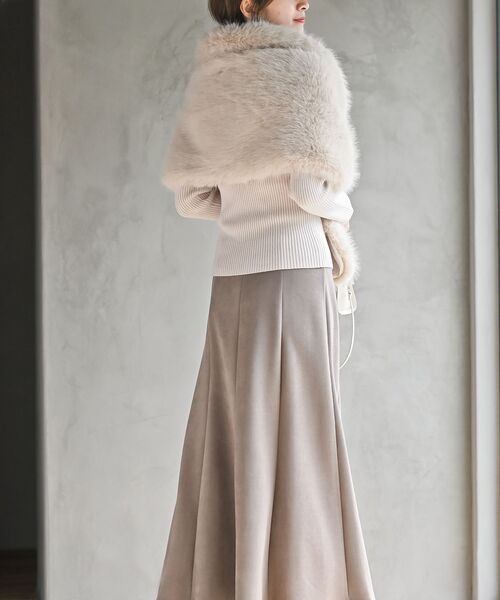 rps（アールピーエス）の「フェイクファーショール（マフラー・レディース・ベージュ系その他/モカ・フリー）」の5枚目の写真