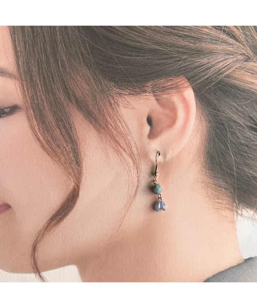 tone(トーン)の「【-lensa-】ブルーな小ぶりピアス2(MA)(ピアス(両耳用)・レディース・ブルー・FREE)」の4枚目の写真